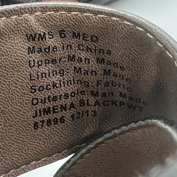 Naturalizer Natural Soul Black Pewter Jimena Strappy Sandals Size 6 Women's - Picture 2 of 8